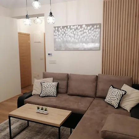 Nimfa 兹拉蒂博尔